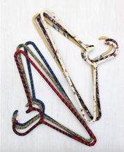 Load image into Gallery viewer, Ajrakh Hangers - set of 6
