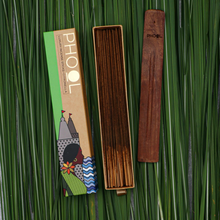 Load image into Gallery viewer, Phool Incense sticks
