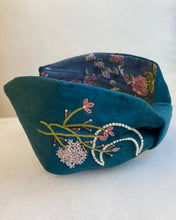 Load image into Gallery viewer, Embroidered Hairbands
